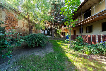 Prodej domu 280 m², Vémyslice