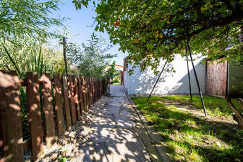 Prodej domu 280 m², Vémyslice