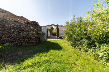 Prodej domu 280 m², Vémyslice