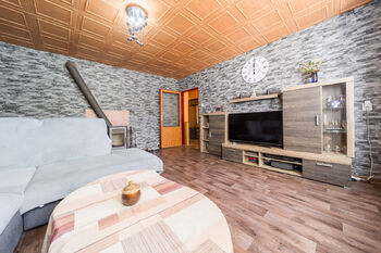 Prodej domu 280 m², Vémyslice
