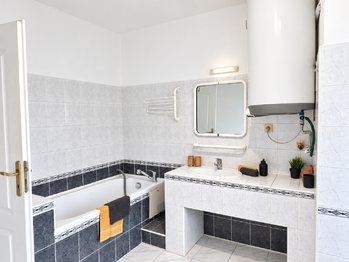 Prodej bytu 1+kk v osobním vlastnictví 38 m², Litvínov