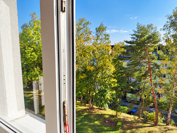Prodej bytu 1+kk v osobním vlastnictví 38 m², Litvínov