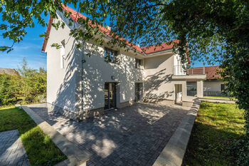 Prodej domu 186 m², Kamenice