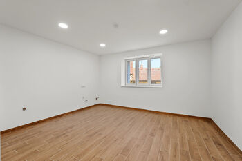 Prodej domu 186 m², Kamenice