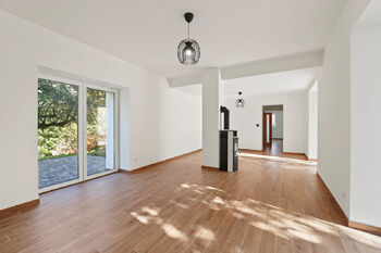 Prodej domu 186 m², Kamenice