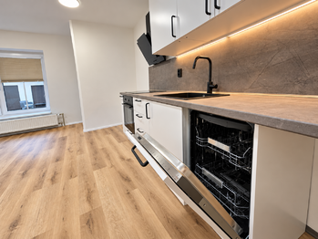 Kuchyňský kout - Pronájem bytu 2+kk v osobním vlastnictví 40 m², Žatec