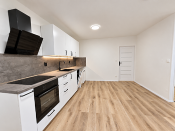 Kuchyňský kout - Pronájem bytu 2+kk v osobním vlastnictví 40 m², Žatec 