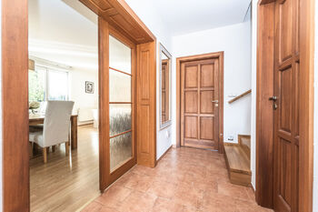 Pronájem domu 130 m², Šestajovice