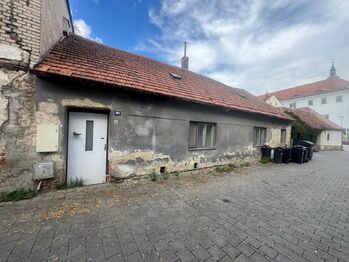 Prodej pozemku 1105 m², Uherský Ostroh