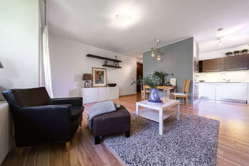 obývací pokoj - Prodej bytu 2+kk v osobním vlastnictví 56 m², Brno