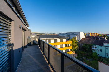 Druhá soukromá terasa - Prodej bytu 4+kk v osobním vlastnictví 208 m², České Budějovice