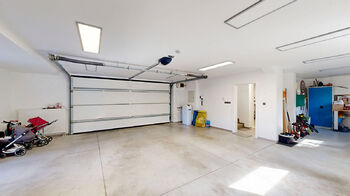 garáž  - Prodej domu 204 m², Roudnice nad Labem