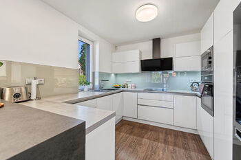 kuchyň - Prodej domu 204 m², Roudnice nad Labem