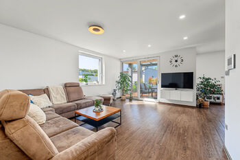 obývací pokoj - Prodej domu 204 m², Roudnice nad Labem