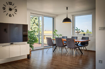 jídelna - Prodej domu 204 m², Roudnice nad Labem