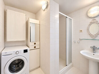Prodej domu 115 m², Buš