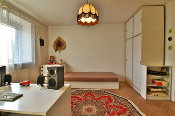 Dětský pokoj - Prodej domu 125 m², Přelouč