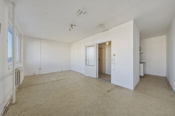 Prodej bytu 1+kk v osobním vlastnictví 31 m², Žatec
