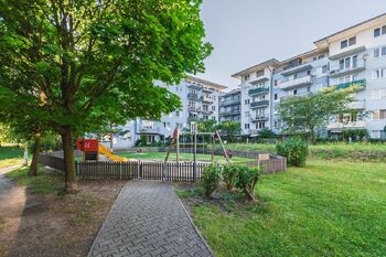 Bytový dům  - Pronájem bytu 3+kk v osobním vlastnictví 75 m², Praha 9 - Čakovice