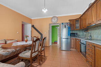 Prodej domu 275 m², Štětí