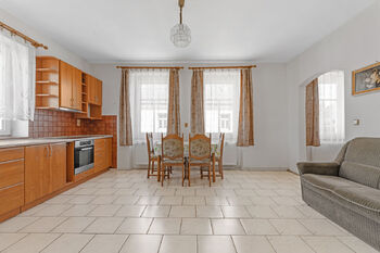 Prodej domu 275 m², Štětí
