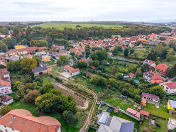Prodej pozemku 793 m², Brozany nad Ohří