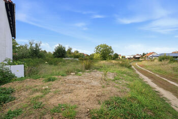 Prodej pozemku 793 m², Brozany nad Ohří