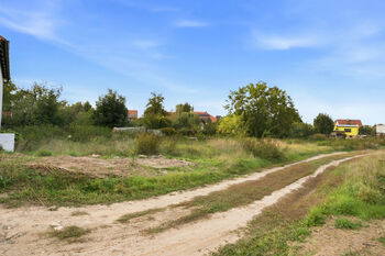 Prodej pozemku 793 m², Brozany nad Ohří