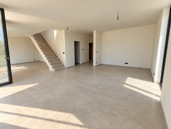 Prodej domu 230 m², Vysoký Újezd