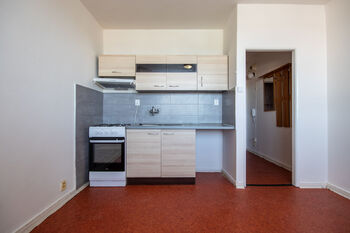 Pronájem bytu 1+1 v družstevním vlastnictví 33 m², Hodonín
