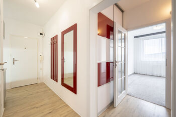 Pronájem bytu 3+1 v osobním vlastnictví 72 m², Zlín