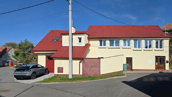 Čelní pohled na dům - Prodej domu 173 m², Újezd u Boskovic 