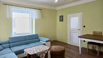 Obývací pokoj (cca 24 m2) - Prodej domu 173 m², Újezd u Boskovic