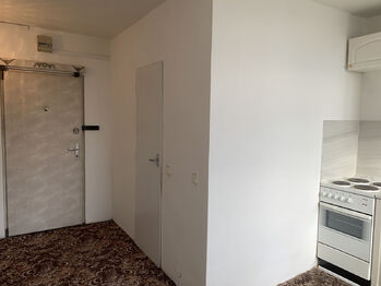 Pronájem bytu 2+kk v osobním vlastnictví 32 m², Praha 10 - Záběhlice