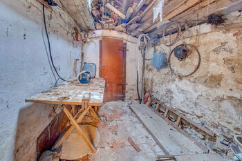 Prodej domu 57 m², Lnáře