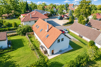 Prodej domu 232 m², Zhoř