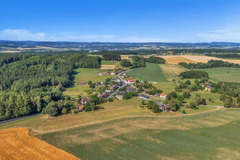 Prodej pozemku 1779 m², Nekoř