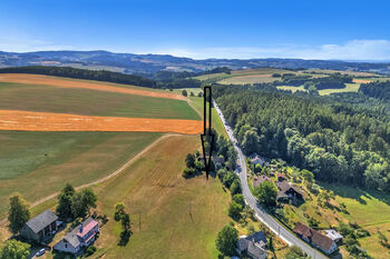 Prodej pozemku 1779 m², Nekoř