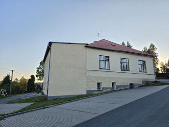 Prodej restaurace 850 m², Valšov