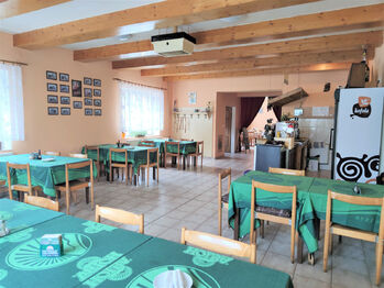 Prodej restaurace 850 m², Valšov