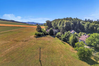 Prodej pozemku 1779 m², Nekoř