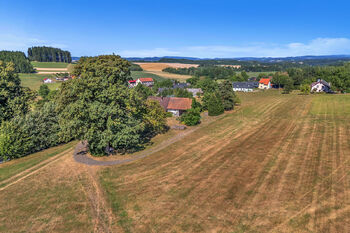 Prodej pozemku 1779 m², Nekoř