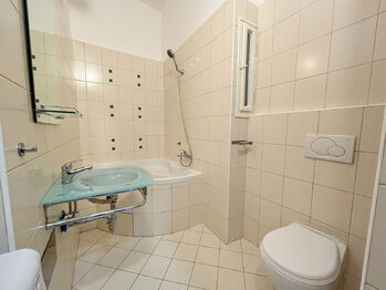 Pronájem bytu 2+kk v osobním vlastnictví 46 m², Praha 10 - Vršovice