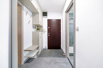 Prodej bytu 3+kk v osobním vlastnictví 63 m², Praha 4 - Chodov