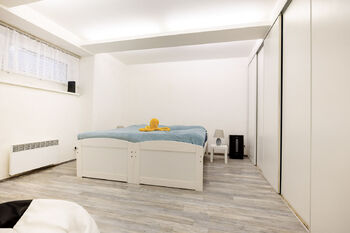 Prodej bytu 2+kk v osobním vlastnictví 50 m², Praha 4 - Podolí