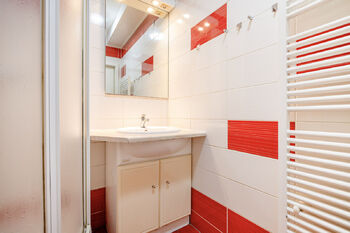 Prodej bytu 2+kk v osobním vlastnictví 50 m², Praha 4 - Podolí