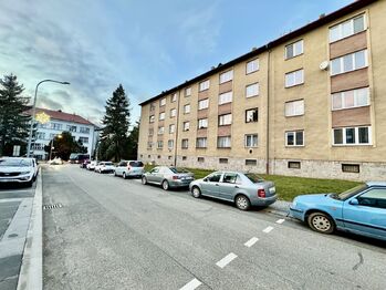 Pronájem bytu 3+1 v osobním vlastnictví 78 m², Říčany