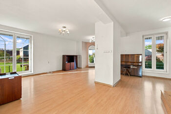 Prodej domu 268 m², Tísek