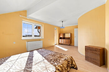 Prodej domu 268 m², Tísek