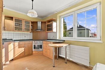 Prodej domu 268 m², Tísek